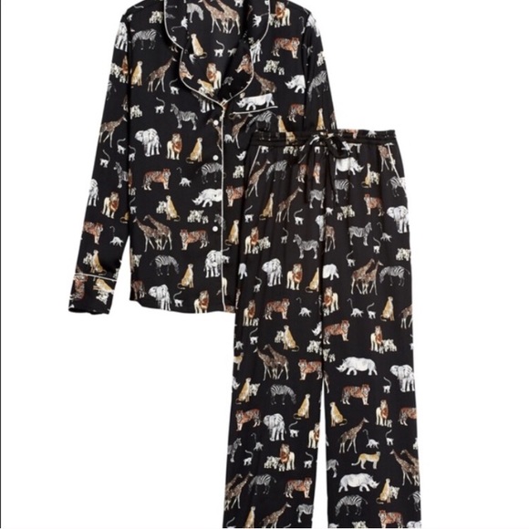 Exotic Animal Print on Black Silky Pyjama Set - Picture 4 of 14